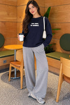 https://cdn.pazarium.com.tr/too-long-to-handle-baskili-sweatshirt-lacivert-835872-20-B.jpg