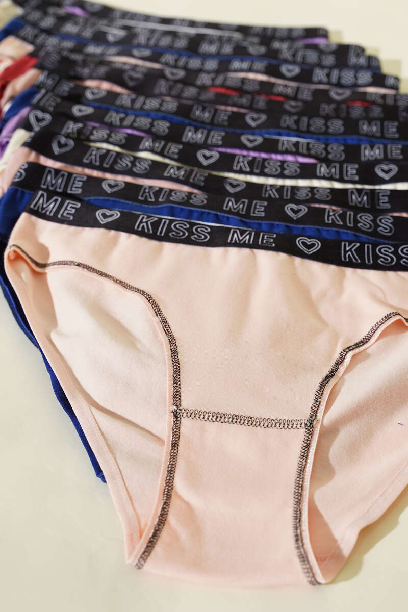 Tutku Bayan 12′li Kleopatra Bikini Kombin
