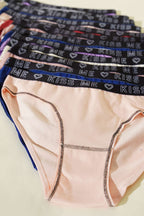 Tutku Bayan 12′li Kleopatra Bikini Kombin
