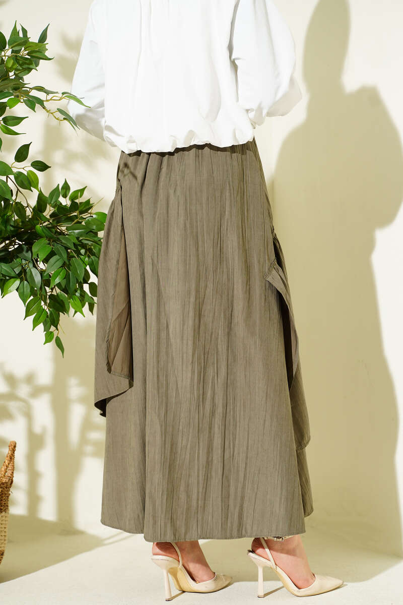 Üç Fırfırlı Etek