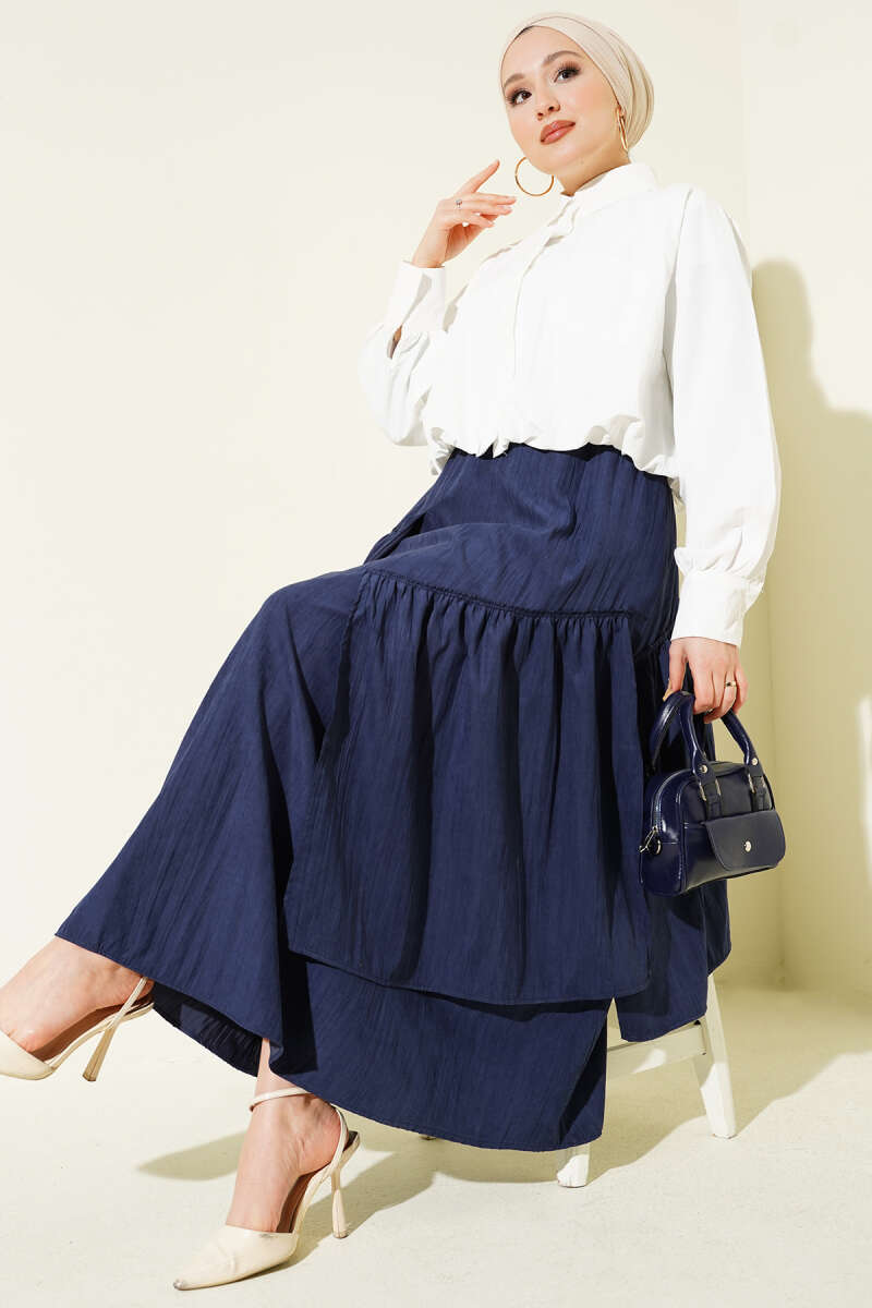 Üç Fırfırlı Etek