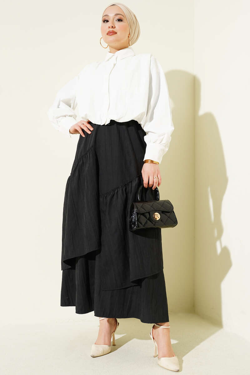 Üç Fırfırlı Etek