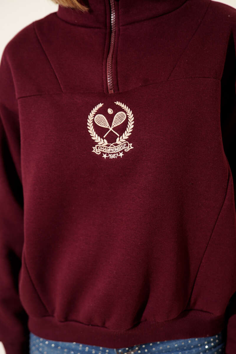 Üç İplik Dik Yaka Sweatshirt
