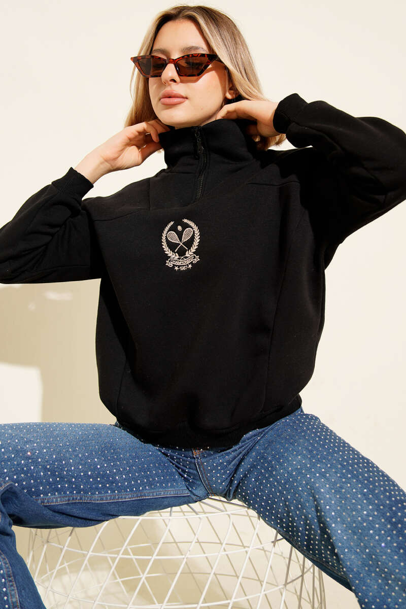 Üç İplik Dik Yaka Sweatshirt