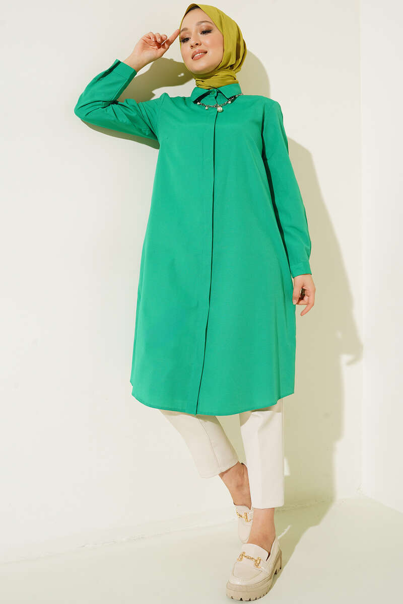 https://cdn.pazarium.com.tr/uzun-model-klasik-yaka-zumrut-yesili-tunik-411746-95-B.jpg