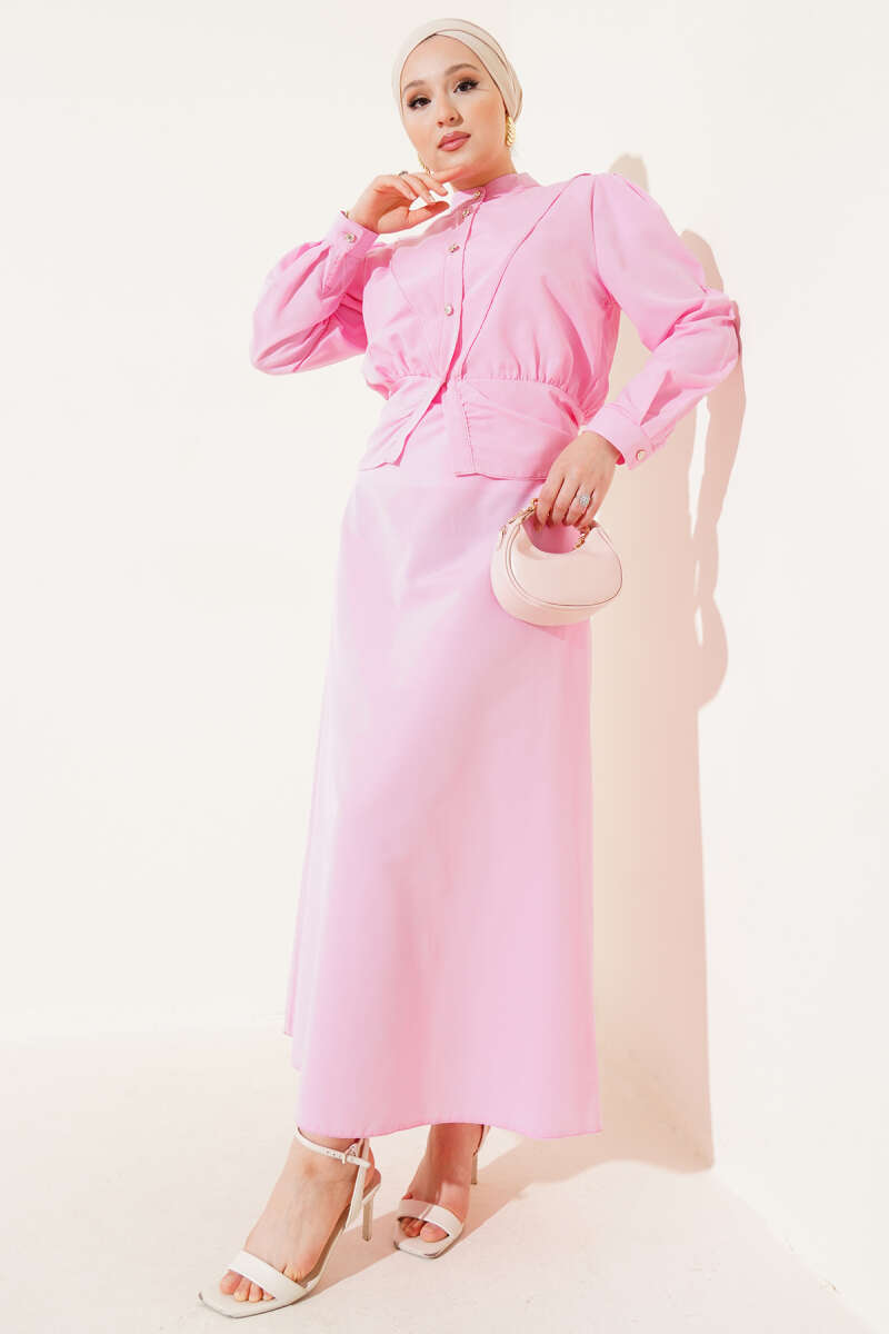 https://cdn.pazarium.com.tr/v-alerli-ceketli-jile-takim-pembe-630371-15-B.jpg