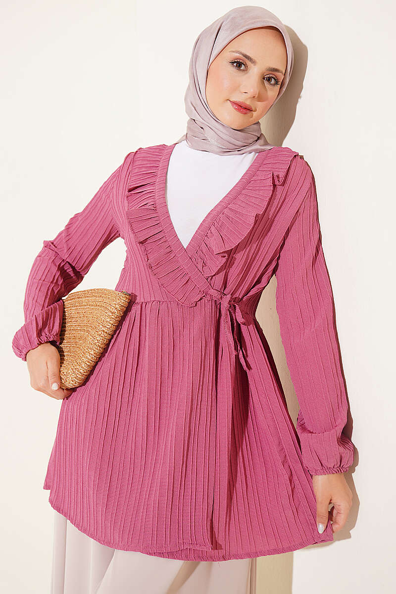https://cdn.pazarium.com.tr/v-yaka-firfir-detayli-kimono-gul-kurusu-812536-20-B.jpg