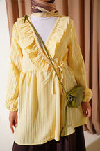 https://cdn.pazarium.com.tr/v-yaka-firfir-detayli-kimono-sari-812204-20-B.jpg