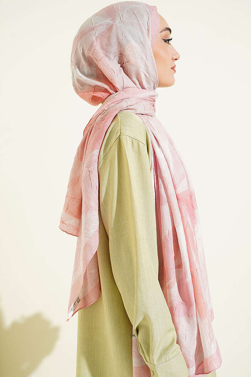 https://cdn.pazarium.com.tr/vertu-7323-desenli-bambu-kras-sal-pembe-standart-813762-20-B.jpg