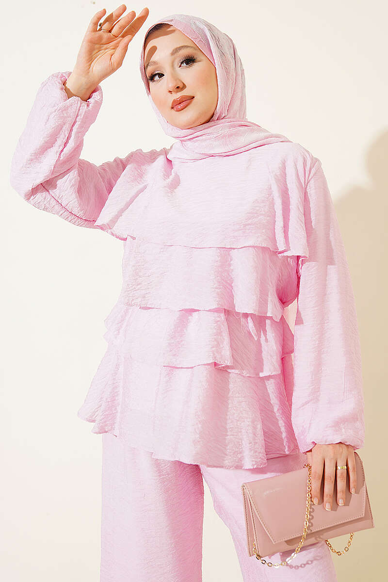 https://cdn.pazarium.com.tr/vual-kat-kat-kusakli-ikili-takim-pembe-810948-20-B.jpg