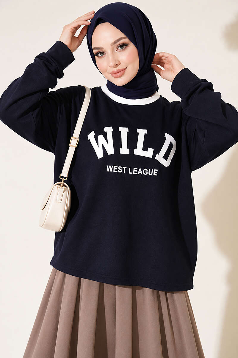 https://cdn.pazarium.com.tr/wild-baskili-sweatshirt-lacivert-840995-20-B.jpg