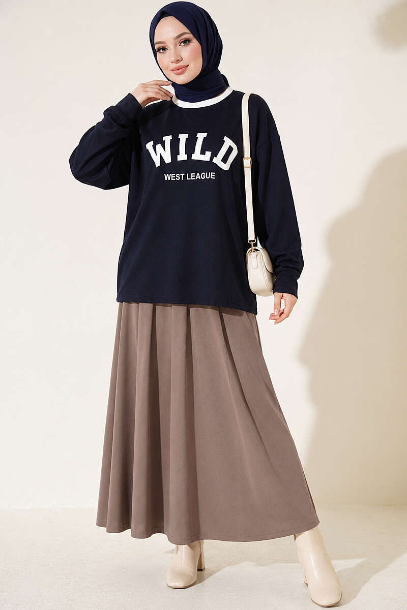 https://cdn.pazarium.com.tr/wild-baskili-sweatshirt-lacivert-840996-20-B.jpg