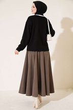 https://cdn.pazarium.com.tr/wild-baskili-sweatshirt-siyah-840994-20-B.jpg