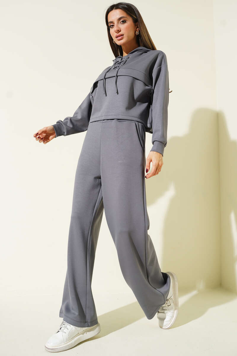 Yaka Bağcıklı Loyşa Sweatshirt İkili Takım
