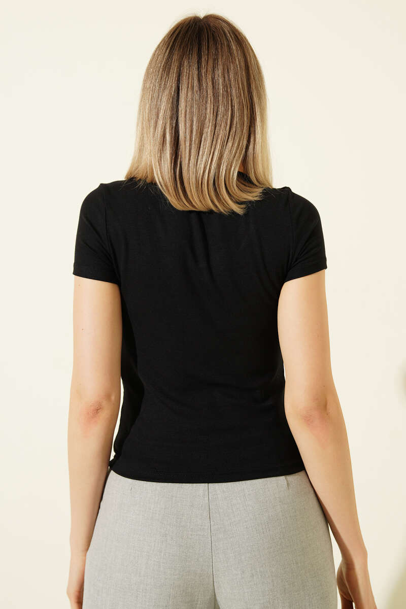 Yaka Dantel Detaylı T-shirt Siyah