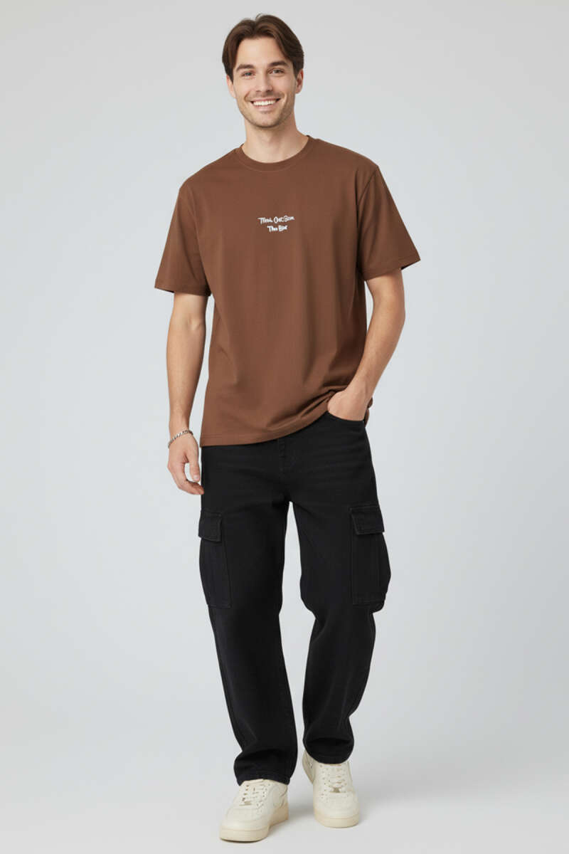 Yaka Enjeksiyon Baskılı Erkek T-shirt
