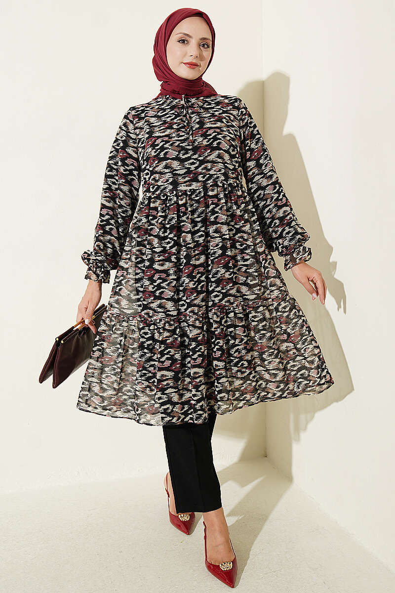 https://cdn.pazarium.com.tr/yaka-firfir-detayli-sifon-tunik-bordo-816249-20-B.jpg