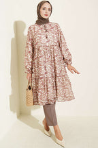 https://cdn.pazarium.com.tr/yaka-firfir-detayli-sifon-tunik-pudra-816262-20-B.jpg