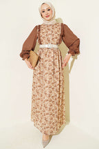 https://cdn.pazarium.com.tr/yaka-firfirli-desenli-sifon-elbise-kahve-817174-20-B.jpg