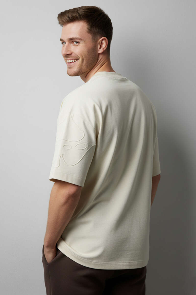 Yaka Kol Nakışlı Oversize Erkek T-shirt