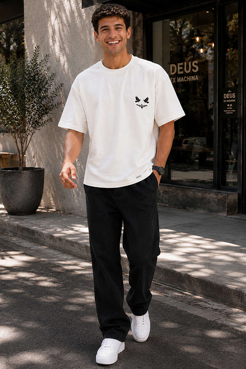 https://cdn.pazarium.com.tr/yaka-kus-armali-oversize-erkek-t-shirt-ekru-782543-19-B.jpg