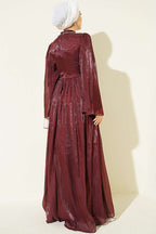 https://cdn.pazarium.com.tr/yaka-tas-islemeli-sifon-elbise-bordo-806577-19-B.jpg
