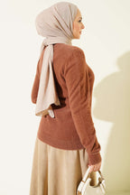 Bearded Sweater with Stone Collar