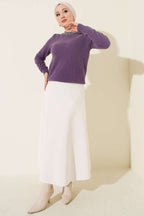 Bearded Sweater with Stone Collar