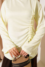 https://cdn.pazarium.com.tr/yan-ip-buzgulu-tunik-sari-812380-20-B.jpg