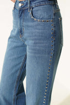 https://cdn.pazarium.com.tr/yan-tasli-wide-leg-kot-pantolon-mavi-822121-20-B.jpg