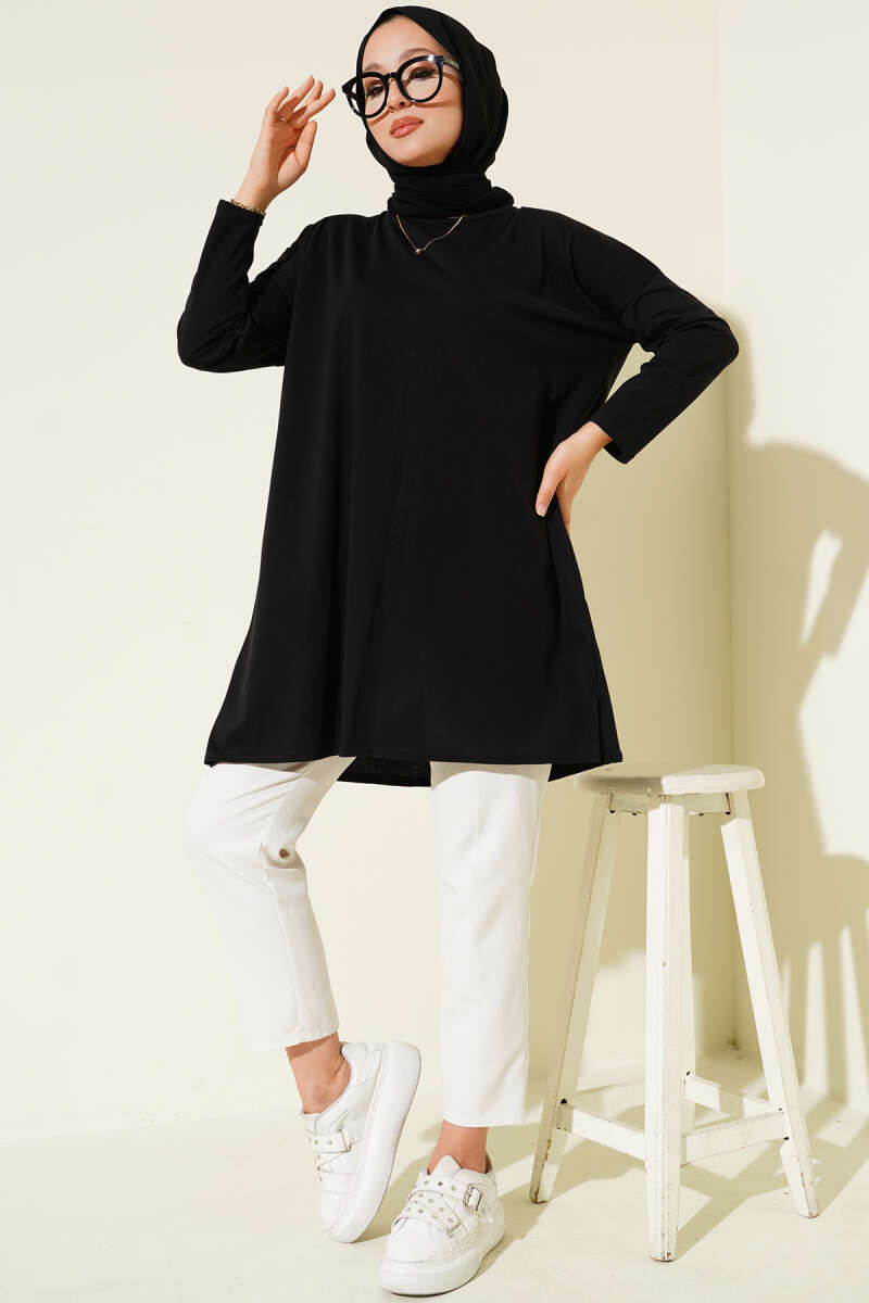 https://cdn.pazarium.com.tr/yan-yirtmacli-basic-tunik-siyah-671320-16-B.jpg