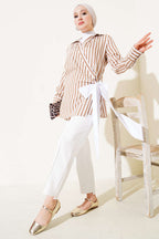 https://cdn.pazarium.com.tr/yandan-baglamali-cizgili-kimono-camel-594176-14-B.jpg