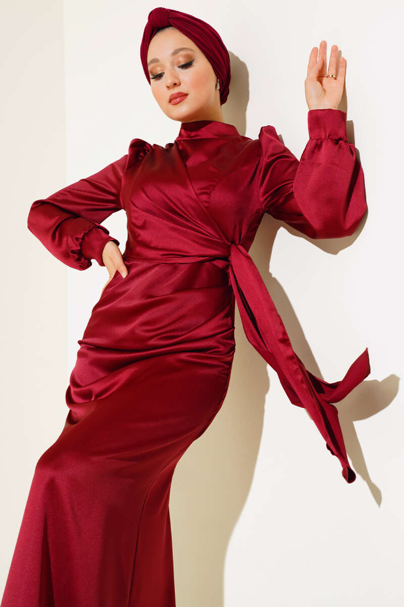 Yandan Bağlamalı Saten Elbise