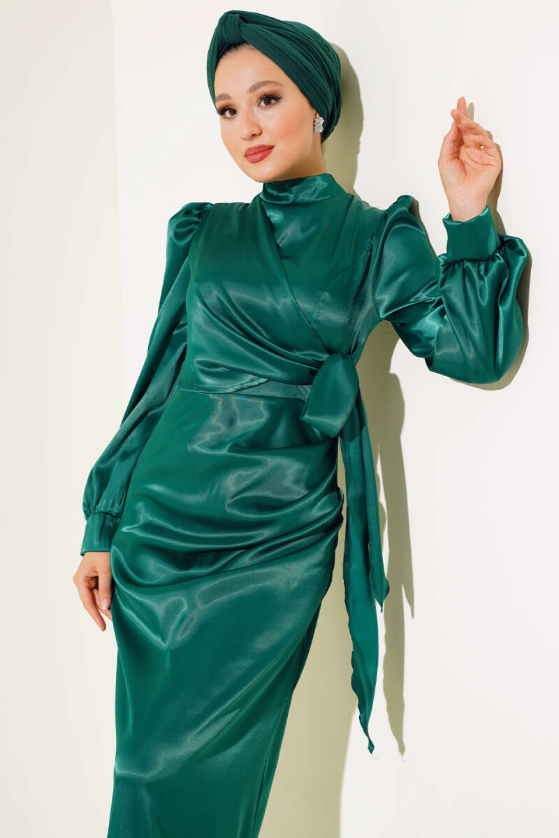 Yandan Bağlamalı Saten Elbise