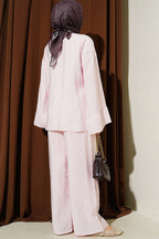 https://cdn.pazarium.com.tr/yandan-ip-bagcikli-kimono-ikili-takim-pembe-798625-19-B.jpg