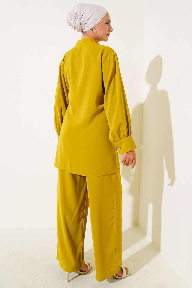 https://cdn.pazarium.com.tr/yandan-kemer-detayli-ikili-takim-yag-yesili-668614-16-B.jpg