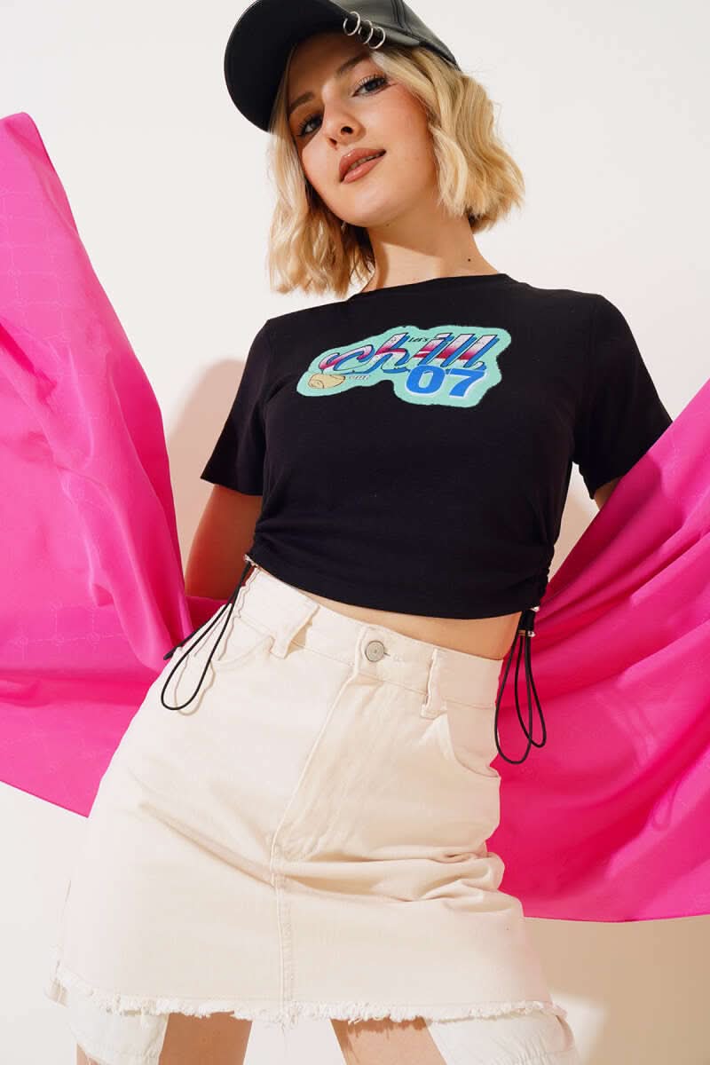Yandan Lastik Büzgülü T-shirt