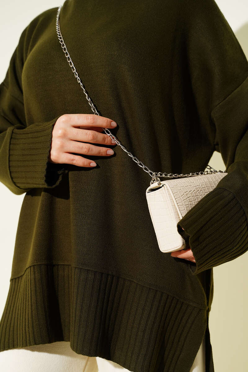 Yanı Yırtmaçlı Oversize Triko Tunik