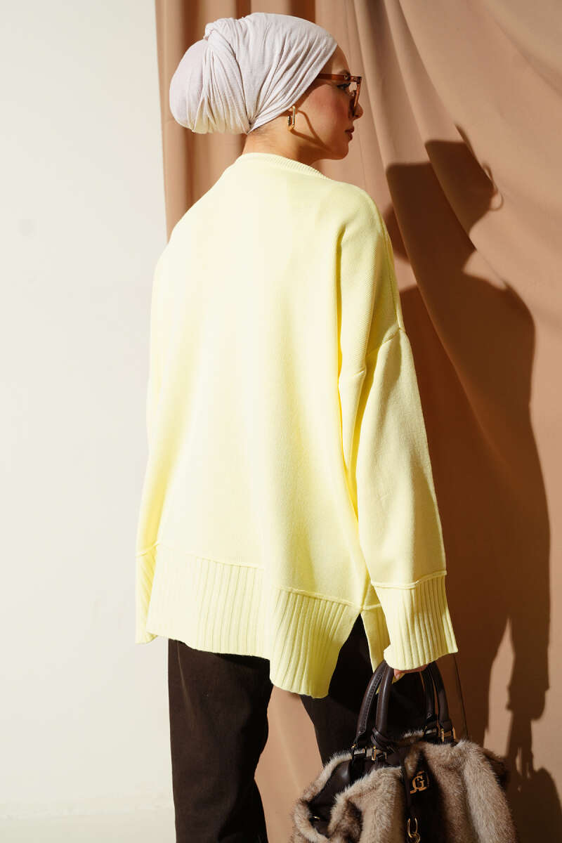 Yanı Yırtmaçlı Oversize Triko Tunik Sarı