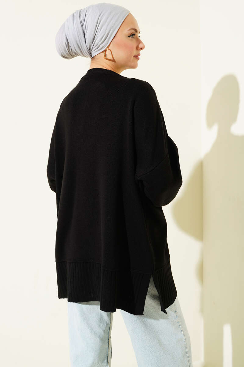 Yanı Yırtmaçlı Oversize Triko Tunik