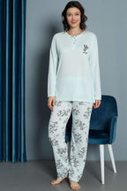 https://cdn.pazarium.com.tr/yaprak-desen-viskon-pijama-takimi-mint-582845-13-B.jpg