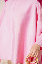 https://cdn.pazarium.com.tr/yarasa-kol-oversize-bluz-pembe-808319-19-B.jpg
