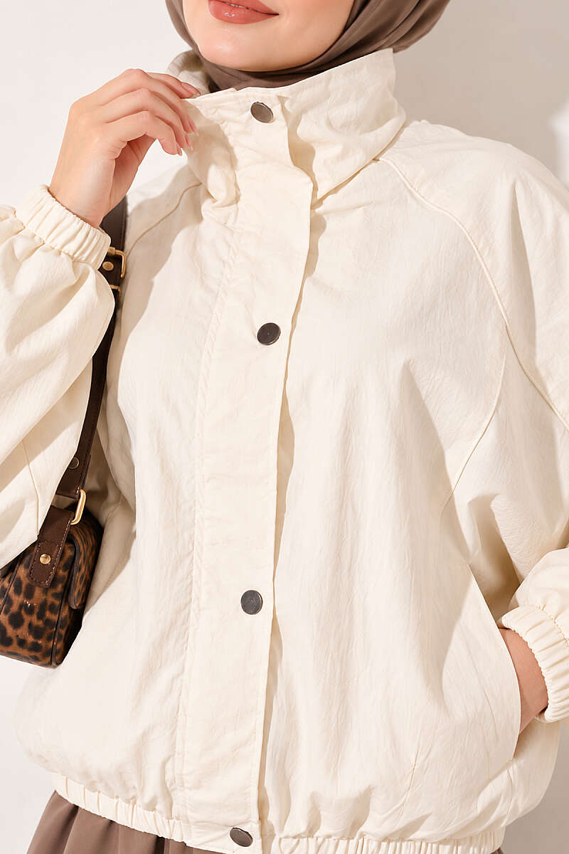https://cdn.pazarium.com.tr/yarasa-kollu-oversize-ceket-tas-842356-20-B.jpg