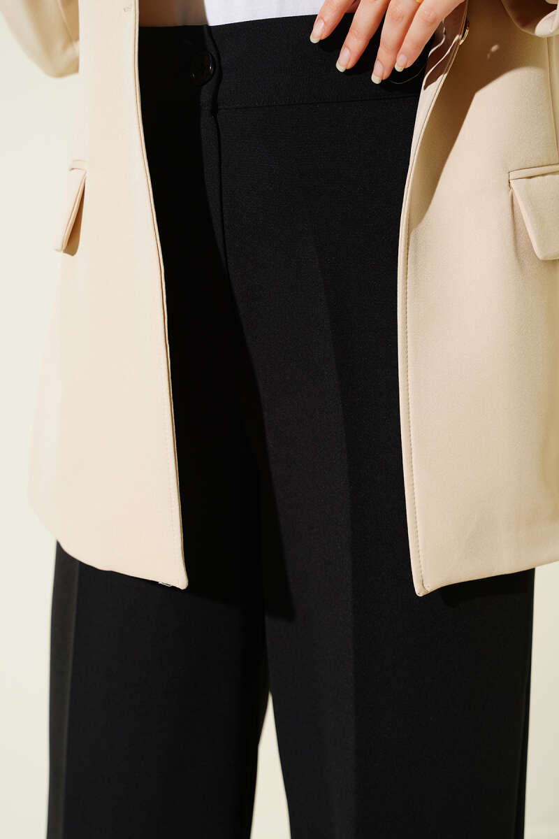 Yarım Bel Lastikli Basic Pantolon Siyah