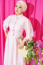 https://cdn.pazarium.com.tr/yarim-dugmeli-belden-kusakli-elbise-pembe-806635-19-B.jpg