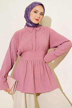https://cdn.pazarium.com.tr/yarim-dugmeli-on-baglamali-tunik-gul-kurusu-811956-20-B.jpg