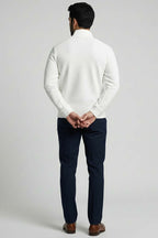 https://cdn.pazarium.com.tr/yarim-fermuar-fitilli-erkek-sweatshirt-beyaz-726462-17-B.jpg