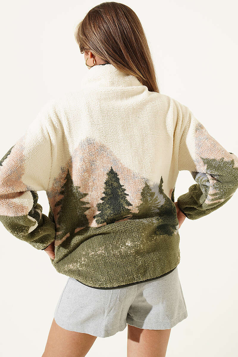 https://cdn.pazarium.com.tr/yarim-fermuarli-geyik-baskili-sweatshirt-bej-822440-20-B.jpg