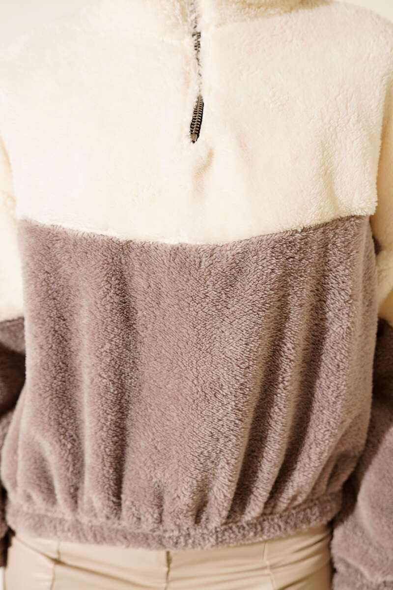 https://cdn.pazarium.com.tr/yarim-fermuarli-polar-sweatshirt-vizon-675608-16-B.jpg