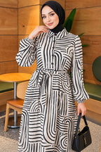 https://cdn.pazarium.com.tr/yarim-patli-desenli-saten-elbise-siyah-835495-20-B.jpg